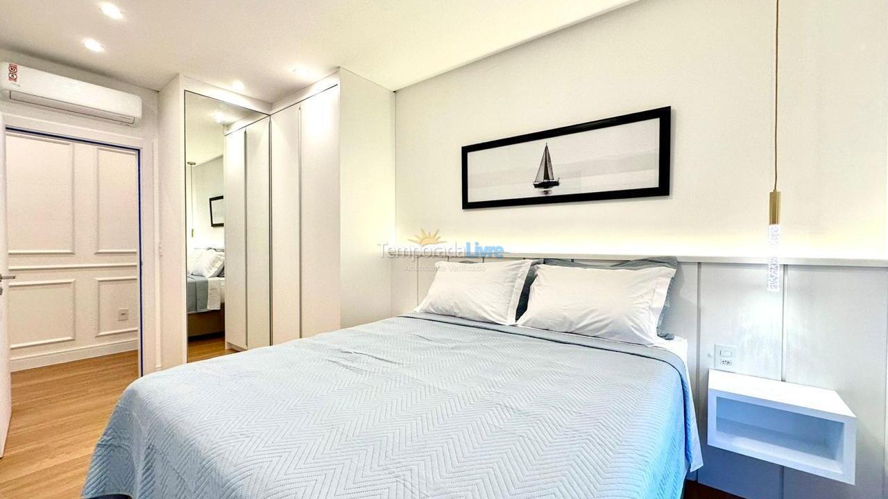 Apartamento para alquiler de vacaciones em Bombinhas (Praia de Bombas)