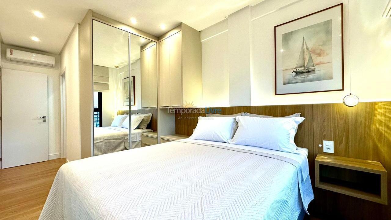 Apartamento para alquiler de vacaciones em Bombinhas (Praia de Bombas)