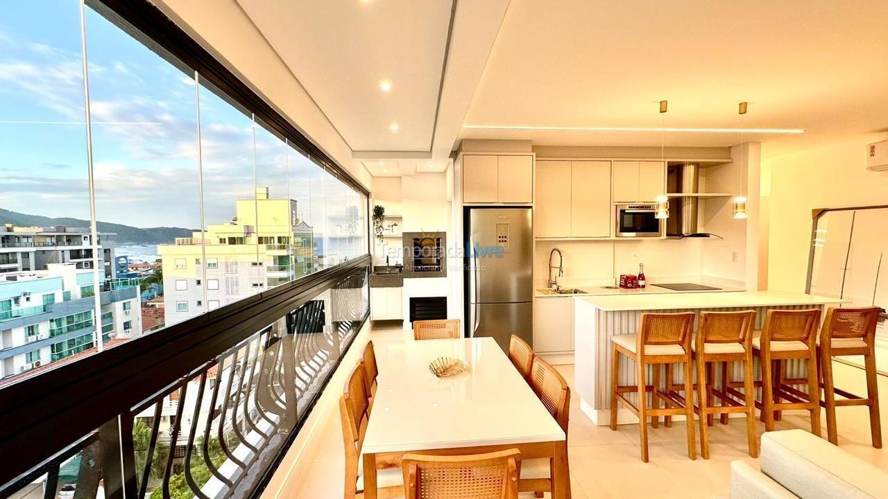 Apartamento para alquiler de vacaciones em Bombinhas (Praia de Bombas)