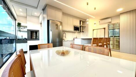 Excelente apartamento de alta gama en Bombas para 5 personas.