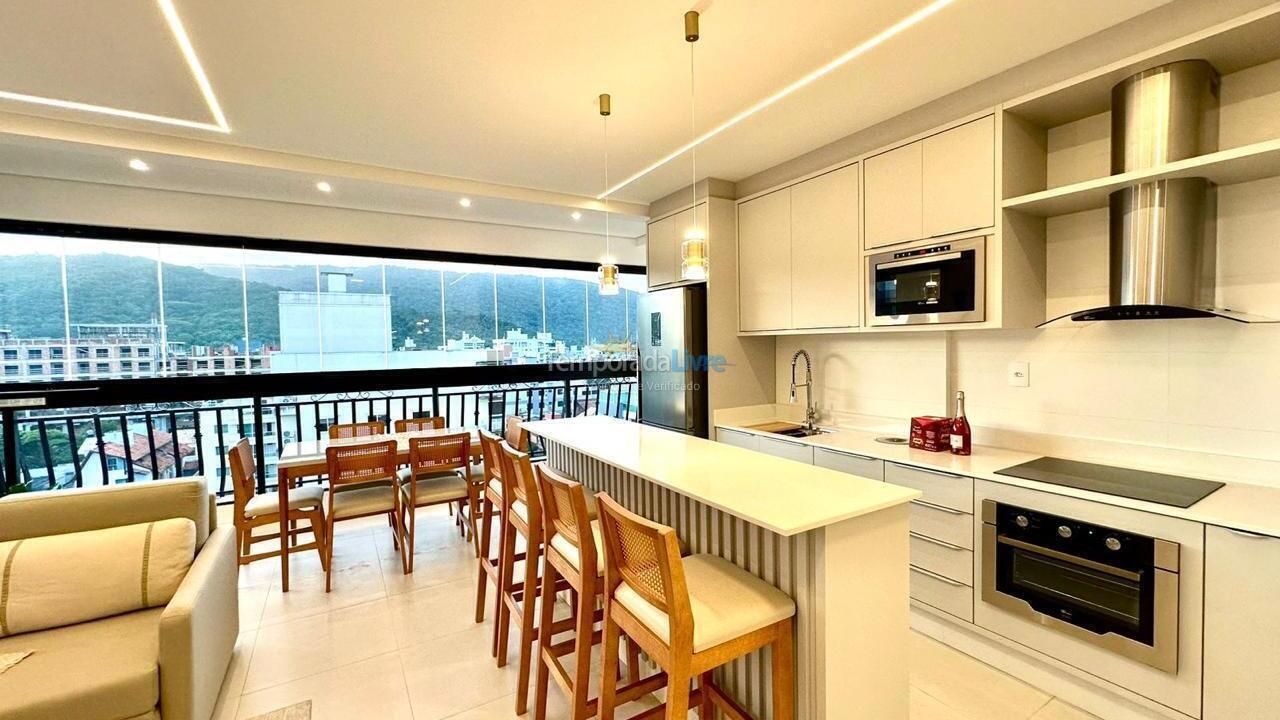 Apartamento para alquiler de vacaciones em Bombinhas (Praia de Bombas)