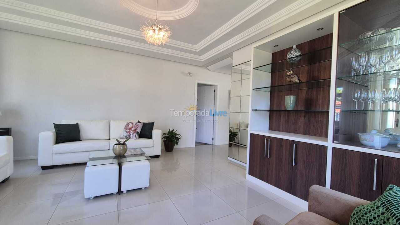 House for vacation rental in Florianopolis (Jurerê)