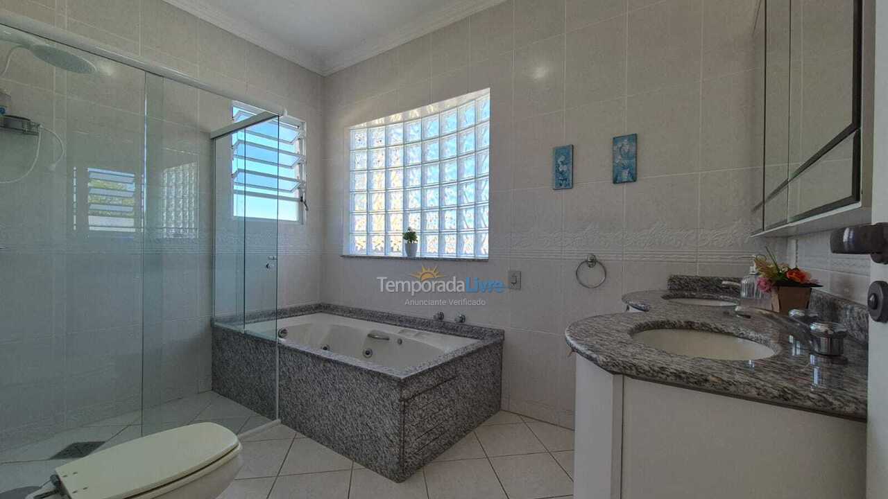 House for vacation rental in Florianopolis (Jurerê)