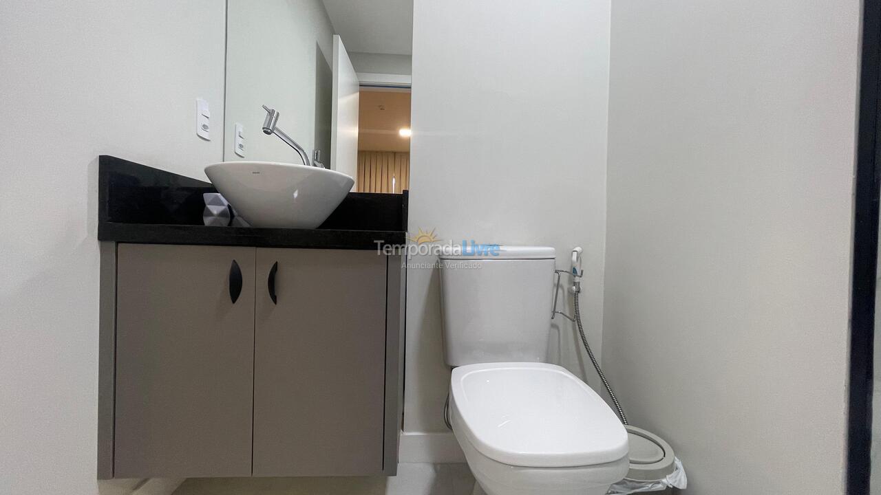 Apartment for vacation rental in Bombinhas (Praia de Bombas)