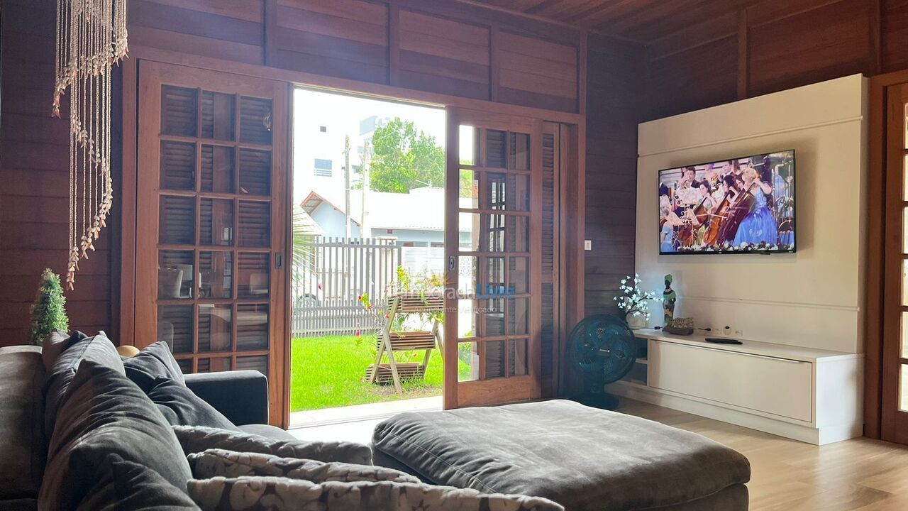 Casa para alquiler de vacaciones em Bombinhas (Mariscal)