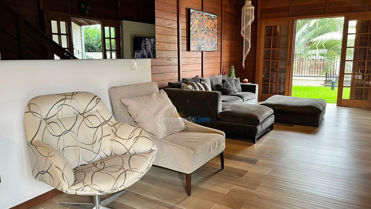 Casa para alquiler de vacaciones em Bombinhas (Mariscal)