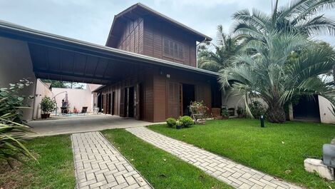 Hermosa casa en playa Mariscal para 8 personas