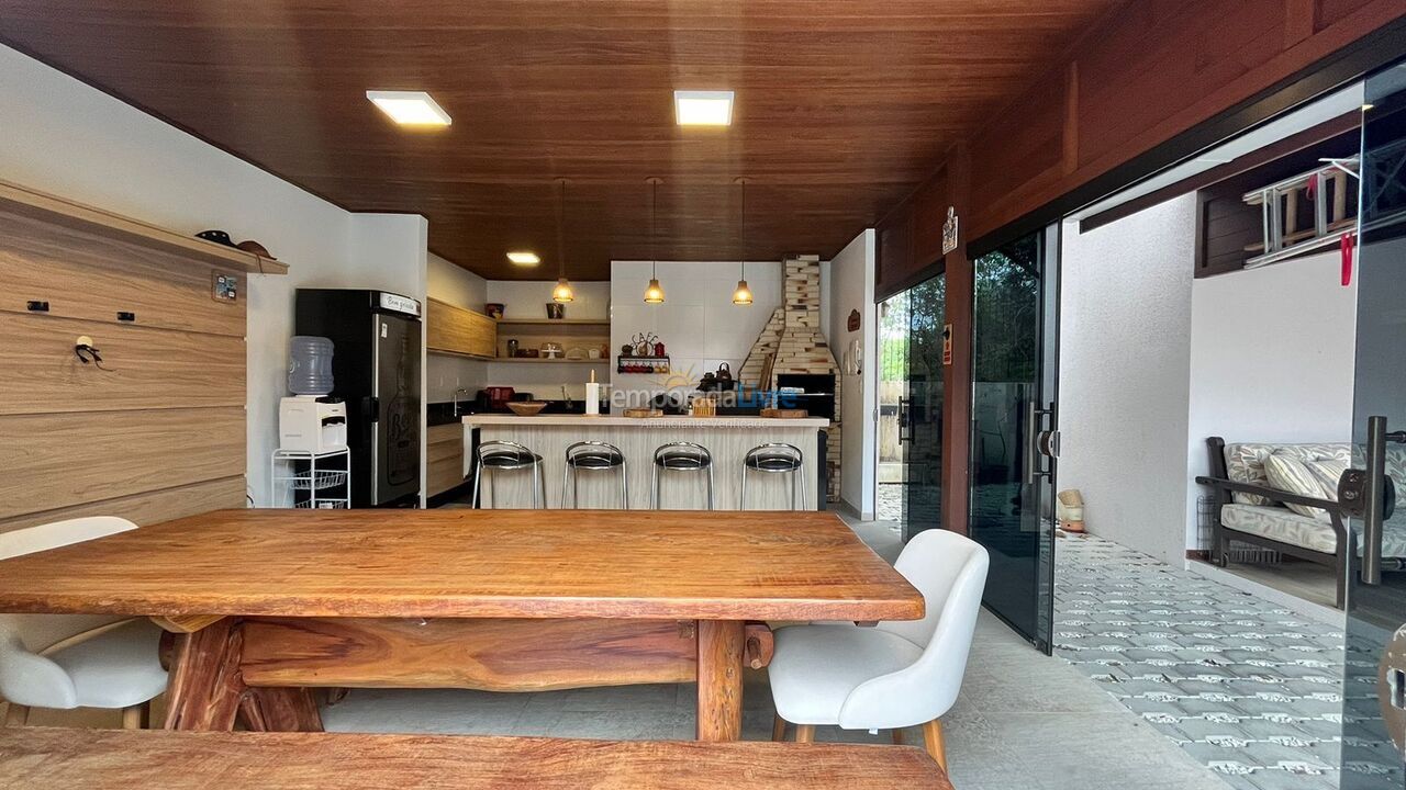 Casa para alquiler de vacaciones em Bombinhas (Mariscal)