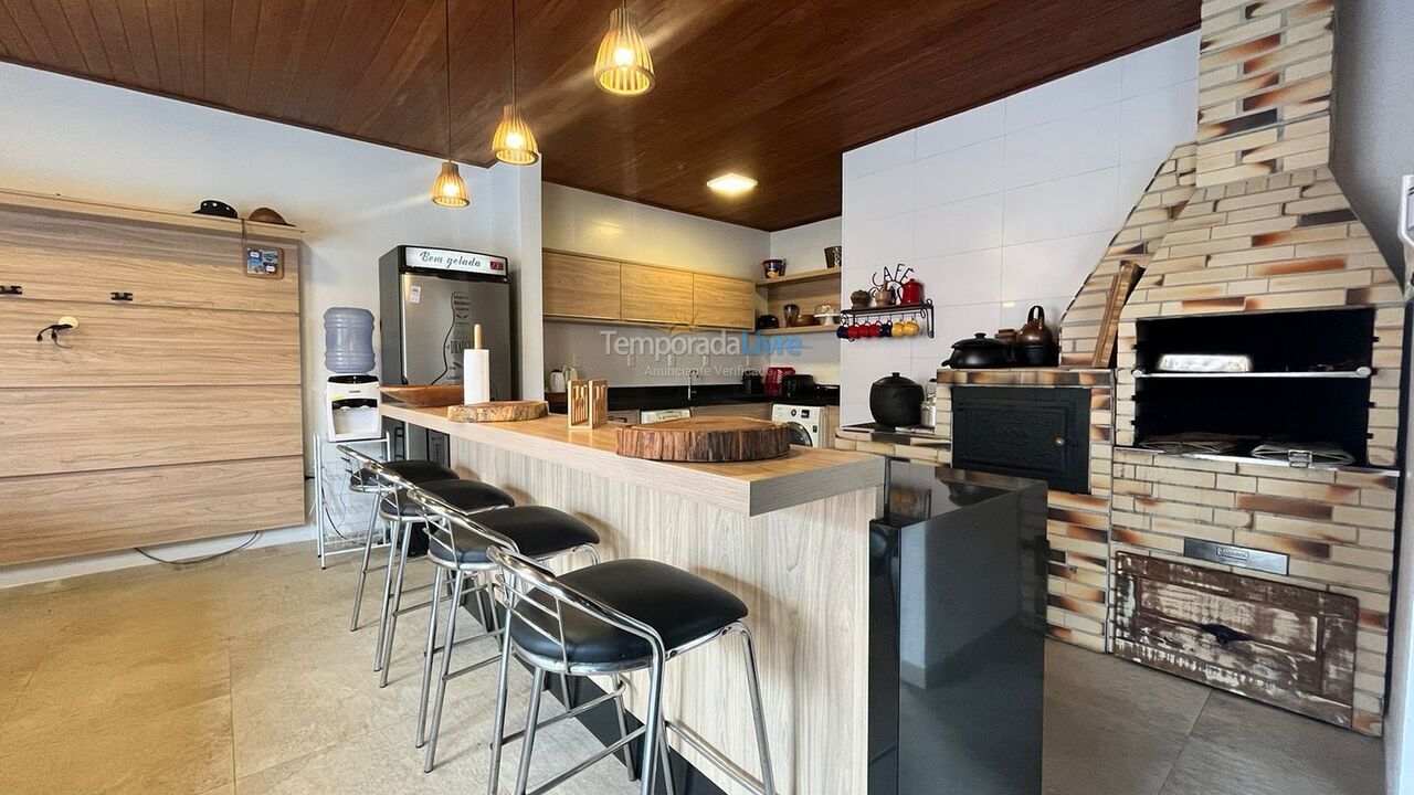 Casa para alquiler de vacaciones em Bombinhas (Mariscal)