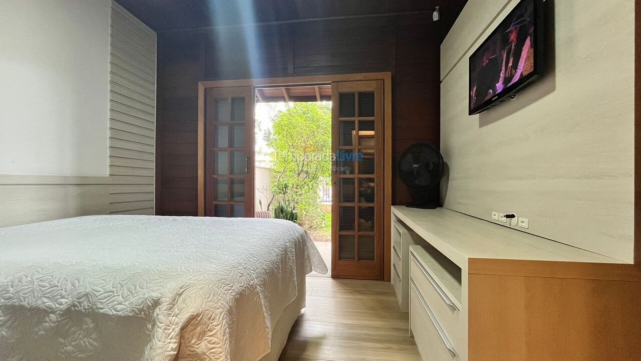 Casa para alquiler de vacaciones em Bombinhas (Mariscal)