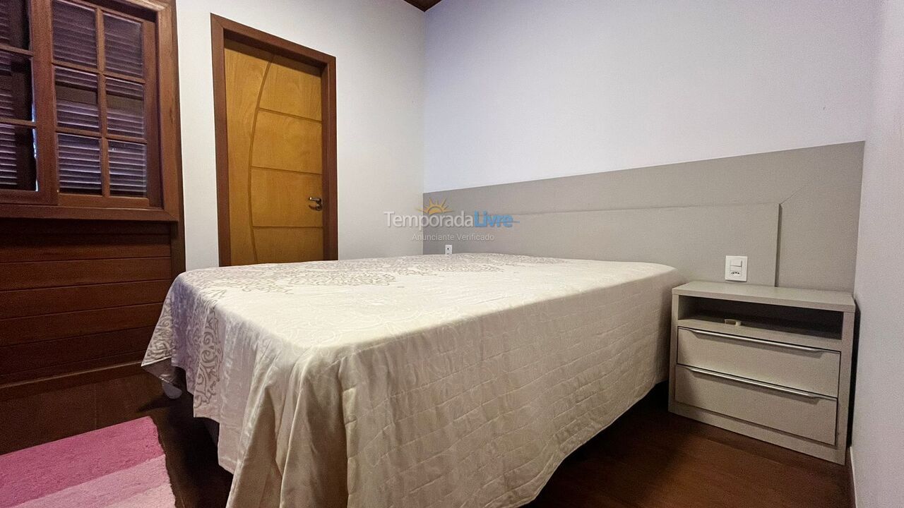 Casa para alquiler de vacaciones em Bombinhas (Mariscal)