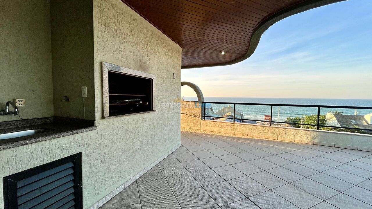 Apartment for vacation rental in Bombinhas (Praia de Bombas)