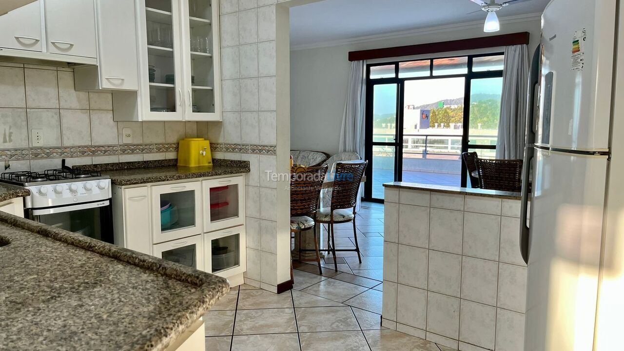 Apartment for vacation rental in Bombinhas (Praia de Bombas)