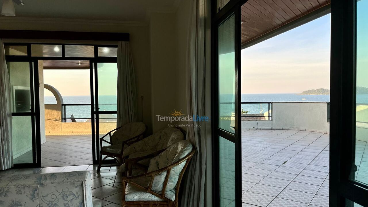 Apartment for vacation rental in Bombinhas (Praia de Bombas)