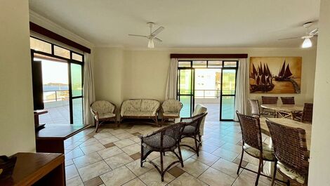 Beautiful penthouse with sea view