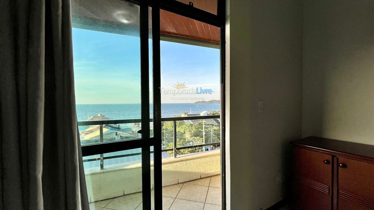 Apartment for vacation rental in Bombinhas (Praia de Bombas)