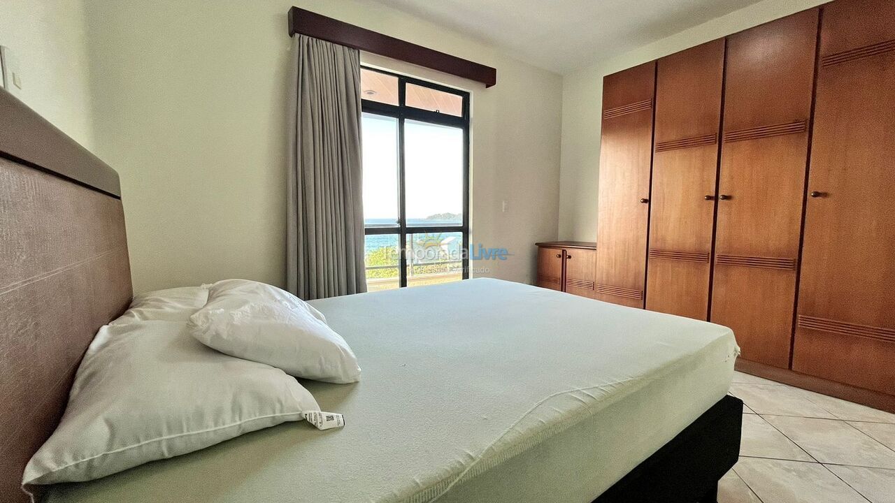 Apartment for vacation rental in Bombinhas (Praia de Bombas)