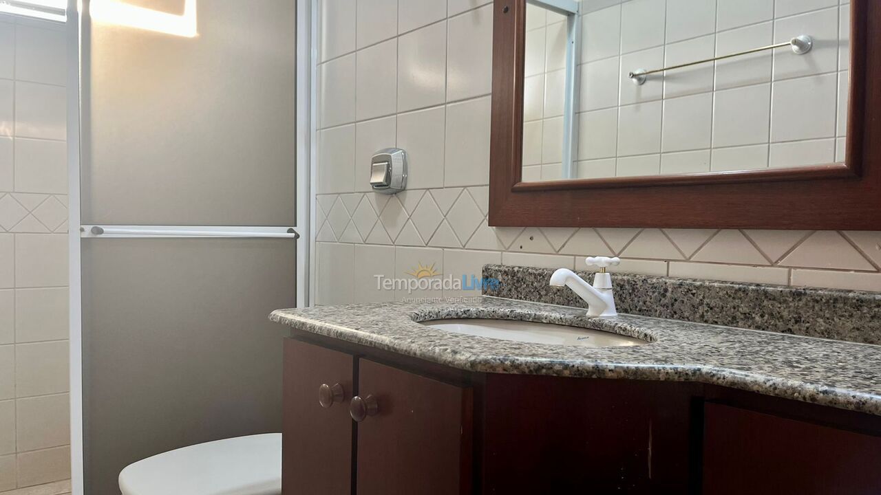 Apartment for vacation rental in Bombinhas (Praia de Bombas)