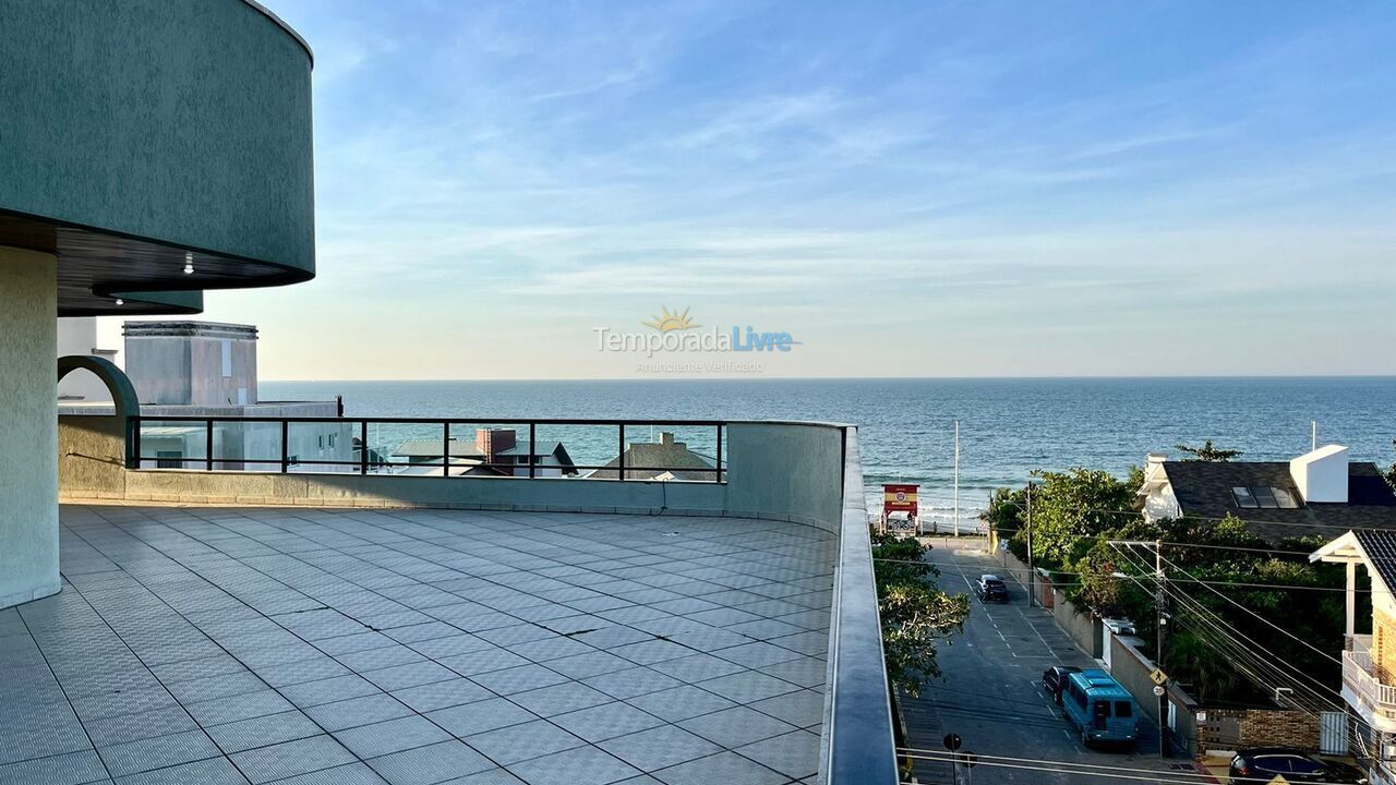 Apartment for vacation rental in Bombinhas (Praia de Bombas)