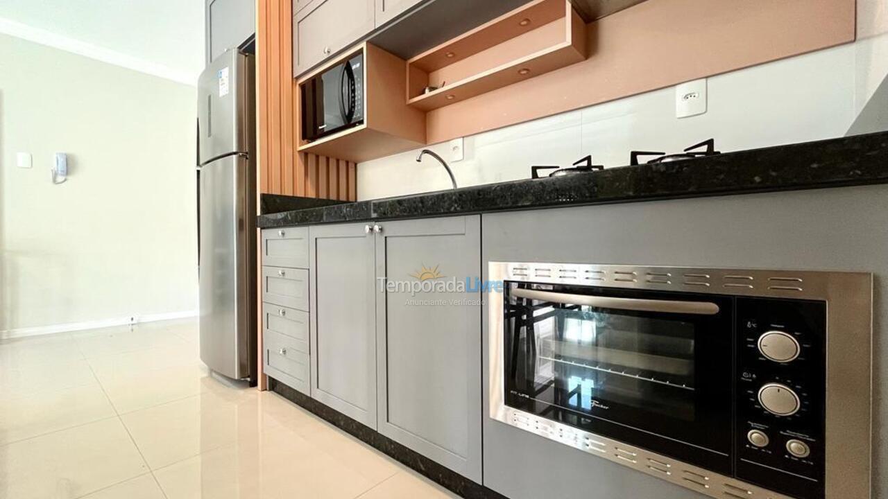 Apartamento para alquiler de vacaciones em Bombinhas (Praia de Bombas)