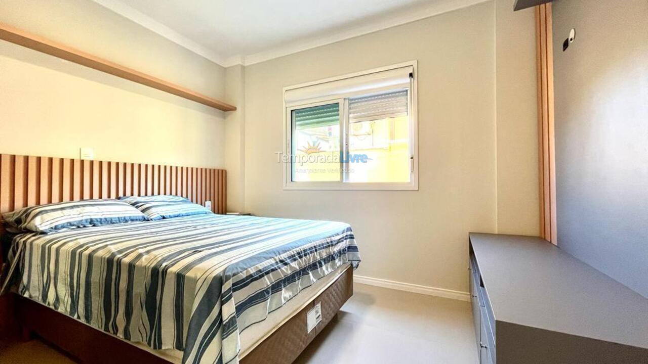 Apartamento para alquiler de vacaciones em Bombinhas (Praia de Bombas)