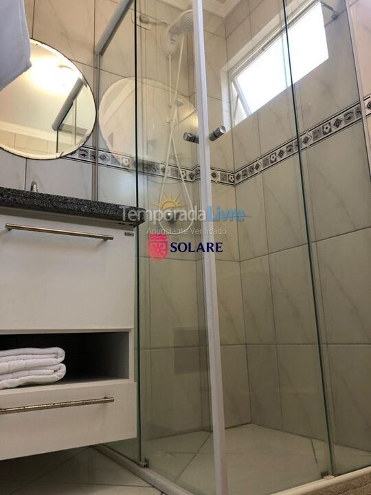 Apartamento para aluguel de temporada em Bombinhas (Praia de Bombas)