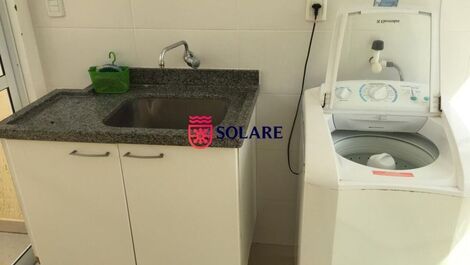 Apartamento 03 dorm.em condomínio fechado c/piscina e ar condicionado