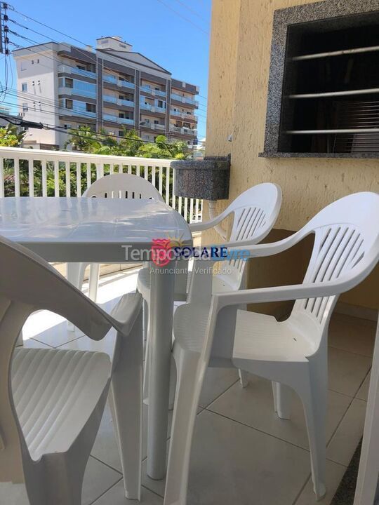 Apartamento para aluguel de temporada em Bombinhas (Praia de Bombas)