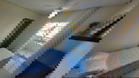 Apartamento 02 dormitórios c/ internet,ar condicionado e churrasqueira