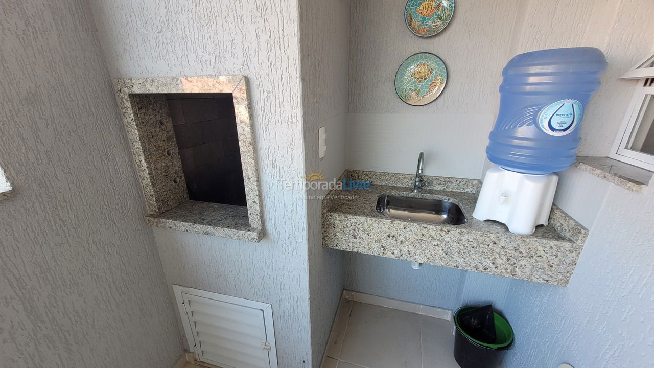 Apartamento para aluguel de temporada em Bombinhas (Praia de Bombas)