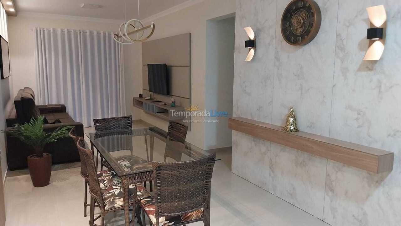 Apartment for vacation rental in Bombinhas (Praia de Bombas)