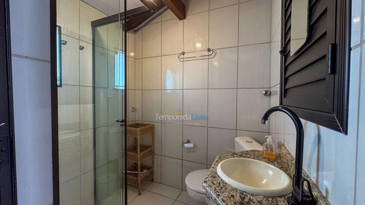 Apartment for vacation rental in Bombinhas (Praia de Bombas)