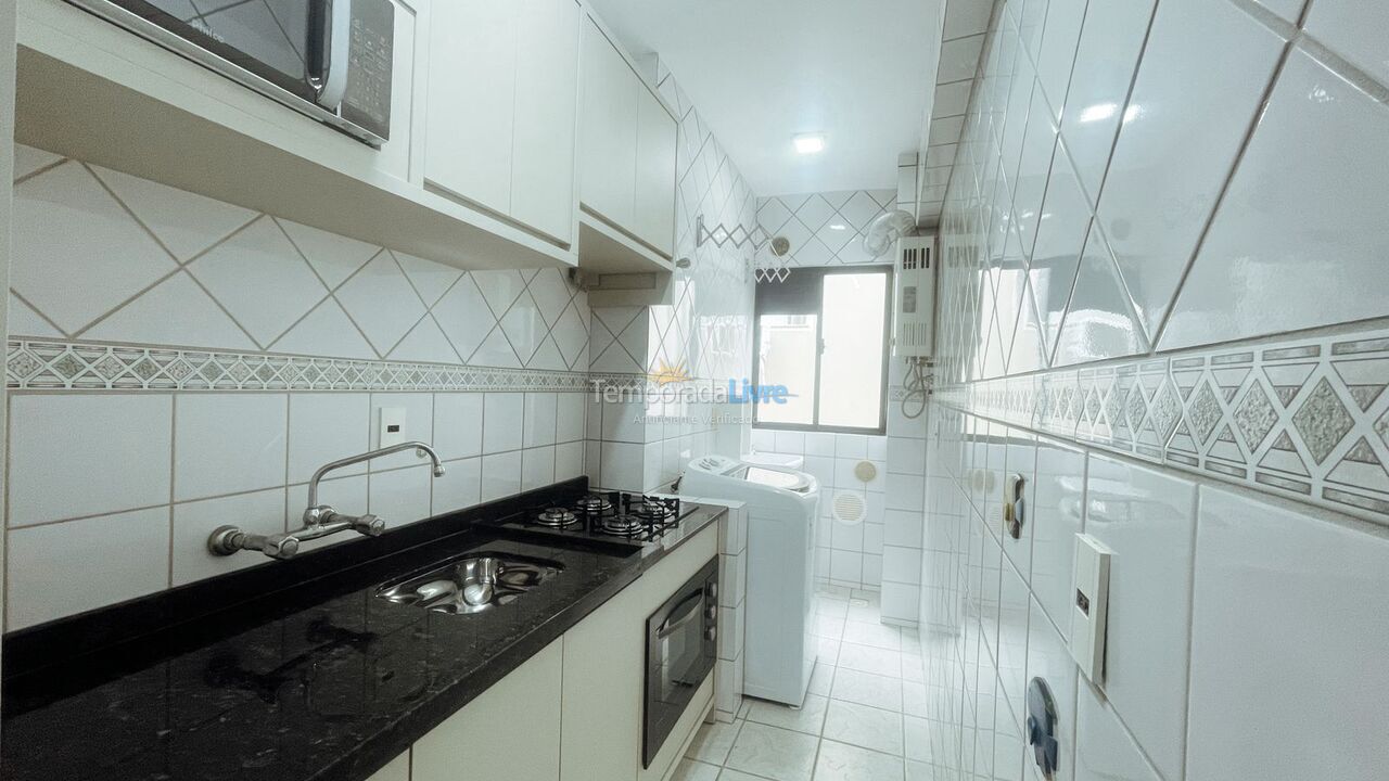 Apartamento para aluguel de temporada em Bombinhas (Praia de Bombas)