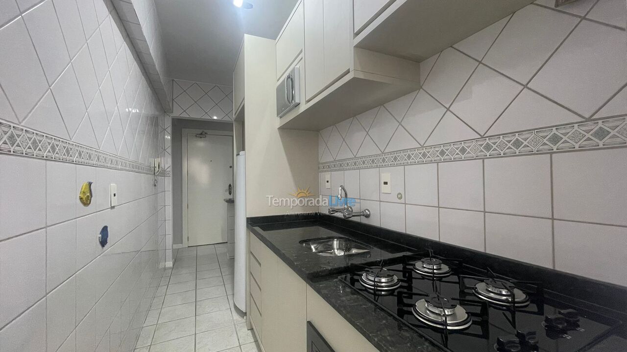 Apartamento para aluguel de temporada em Bombinhas (Praia de Bombas)