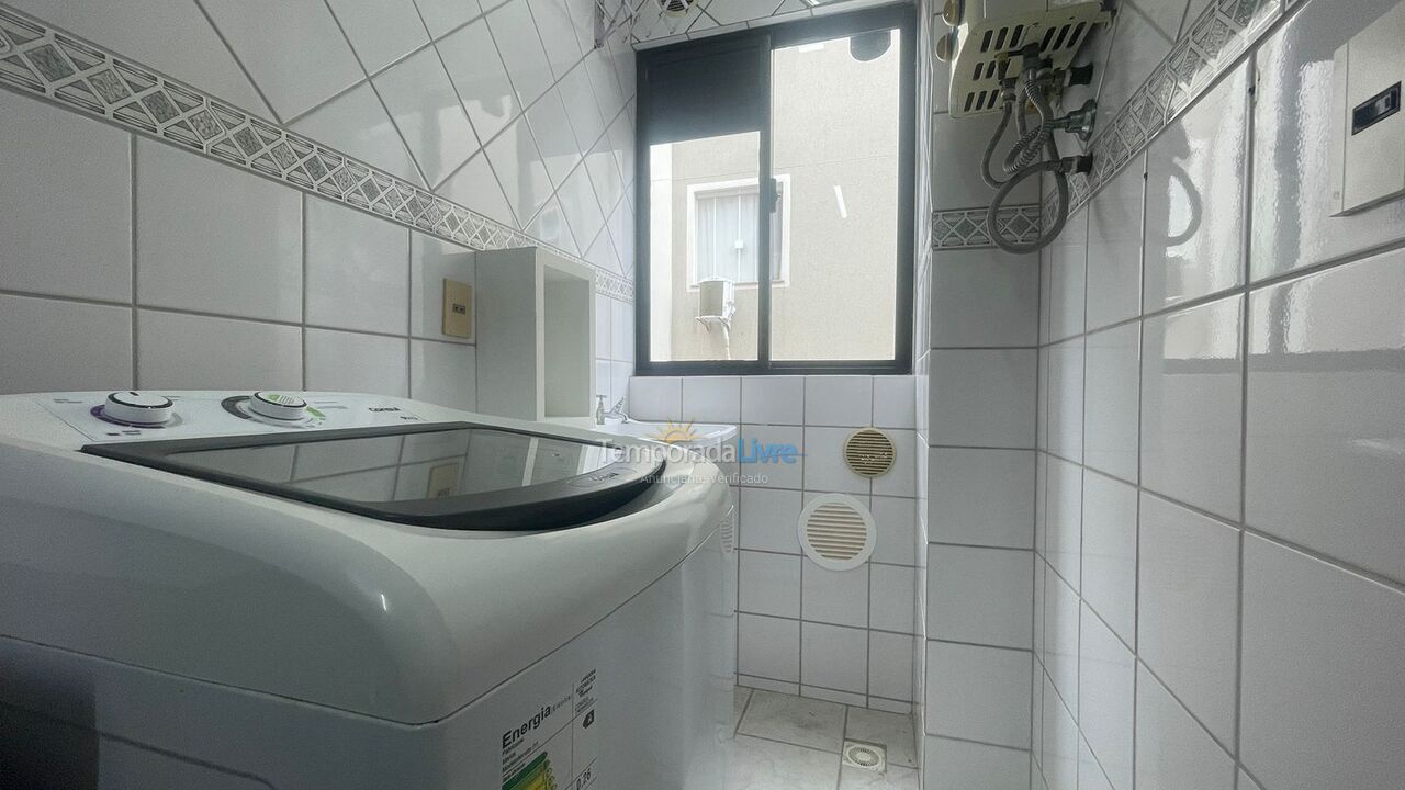 Apartamento para aluguel de temporada em Bombinhas (Praia de Bombas)