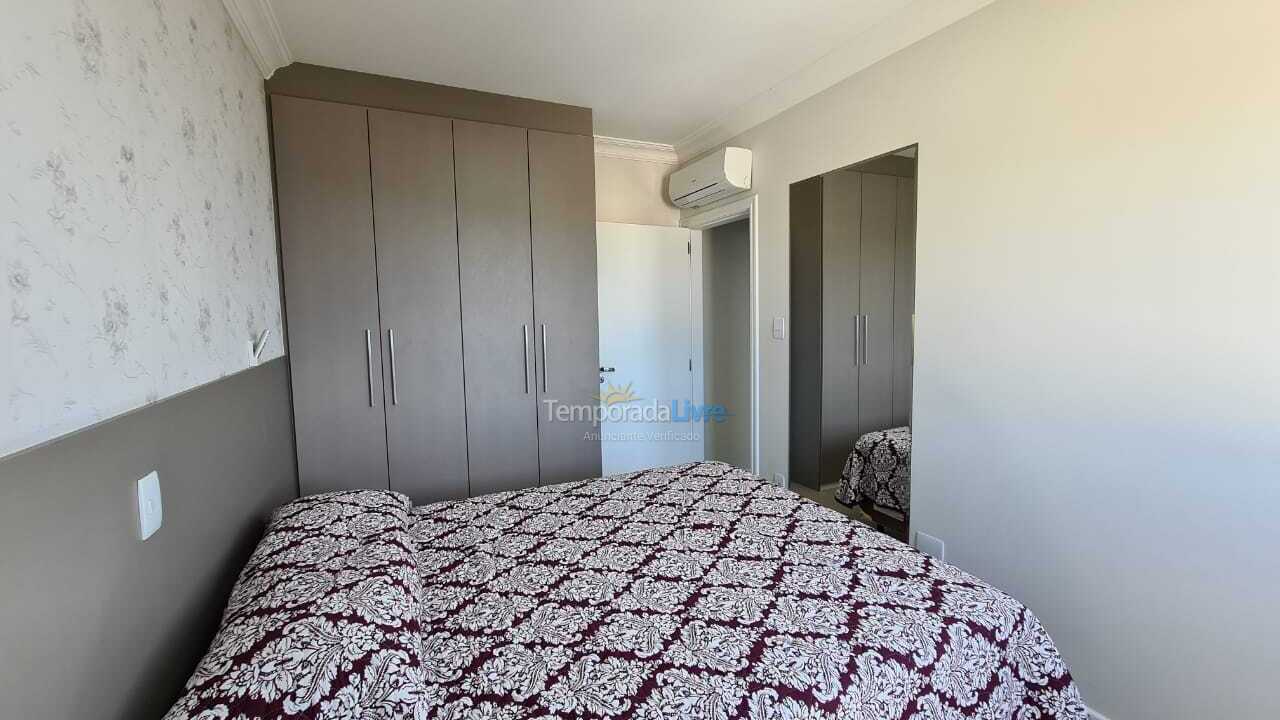 Apartment for vacation rental in Bombinhas (Praia de Bombas)