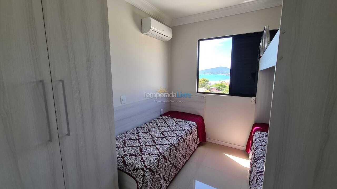 Apartment for vacation rental in Bombinhas (Praia de Bombas)