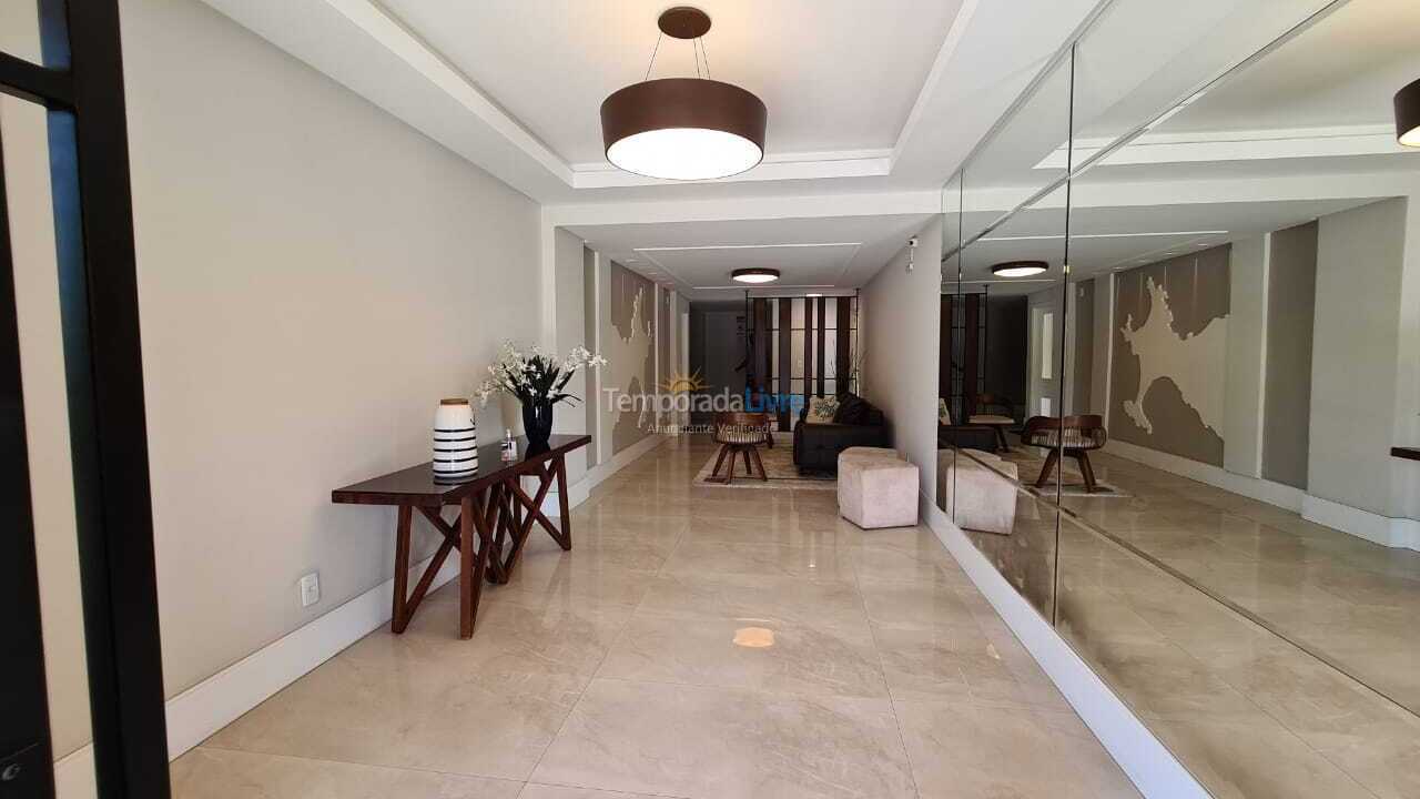 Apartment for vacation rental in Bombinhas (Praia de Bombas)