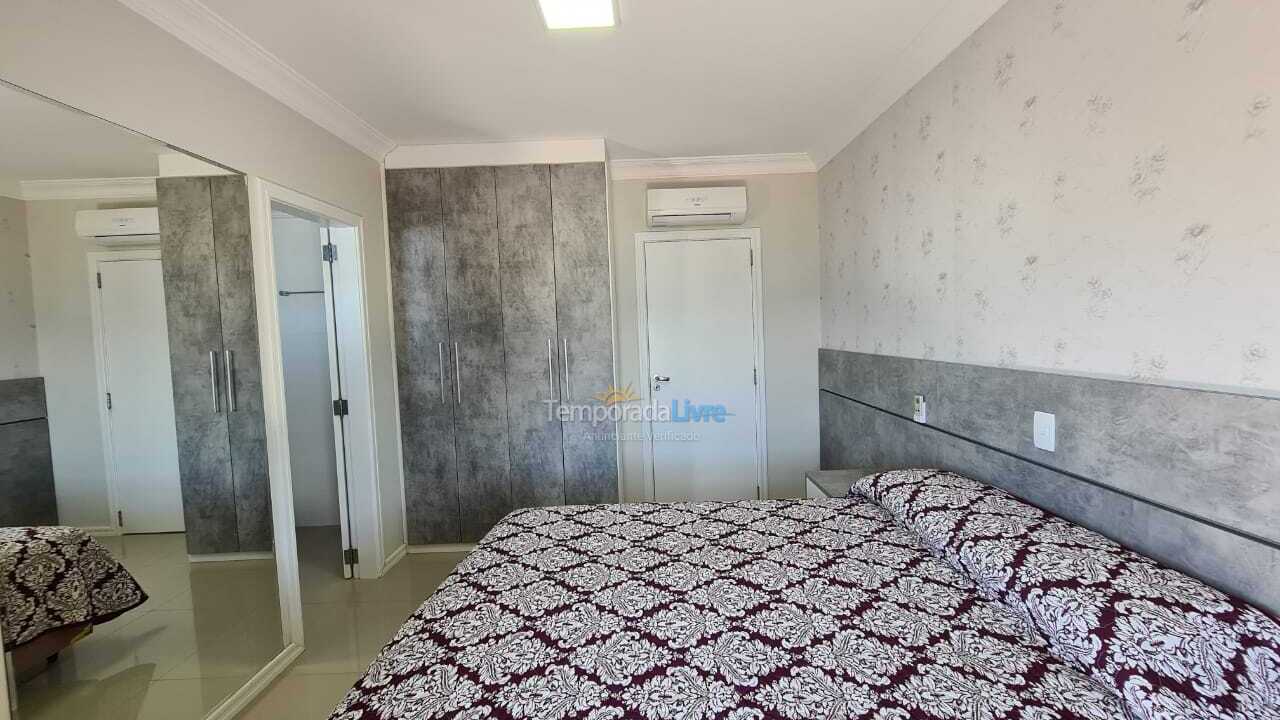 Apartment for vacation rental in Bombinhas (Praia de Bombas)