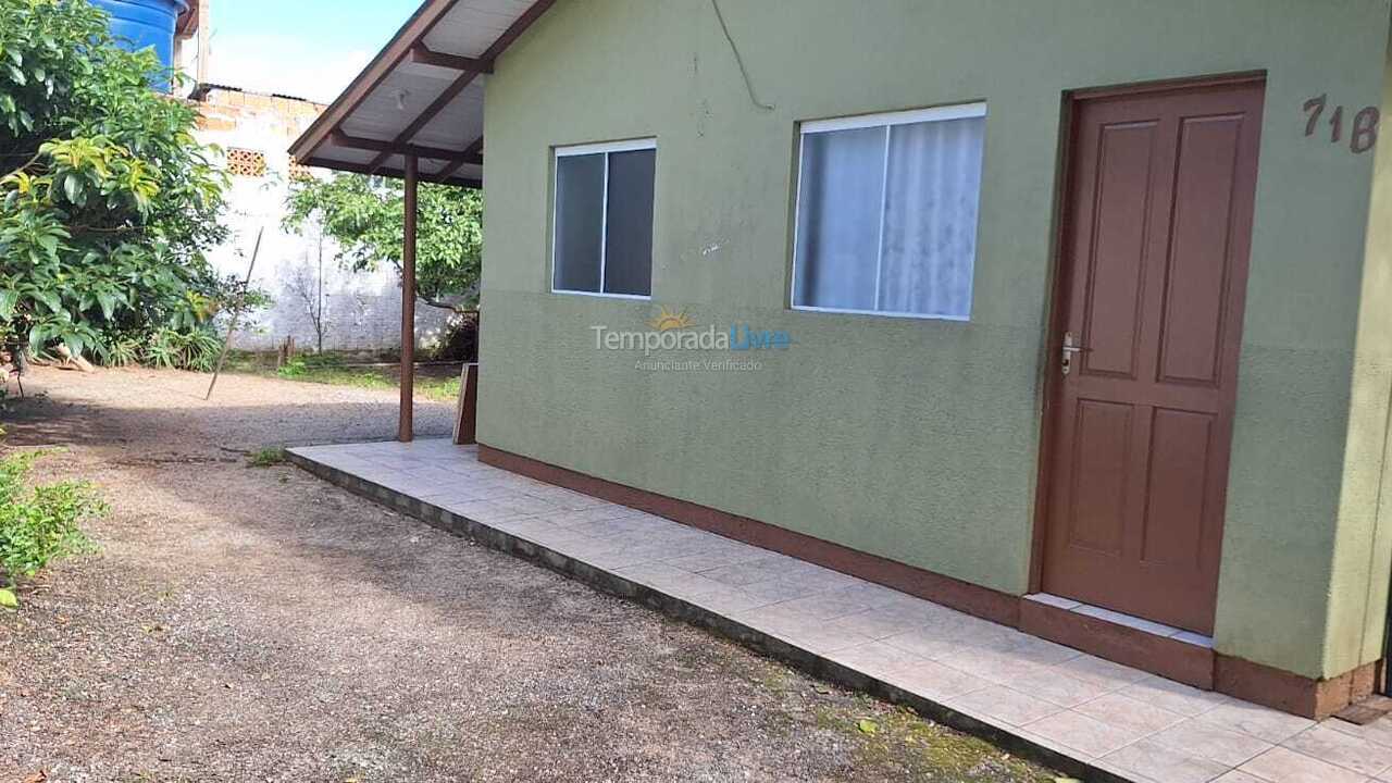 Casa para aluguel de temporada em Florianópolis (Barra da Lagoa)