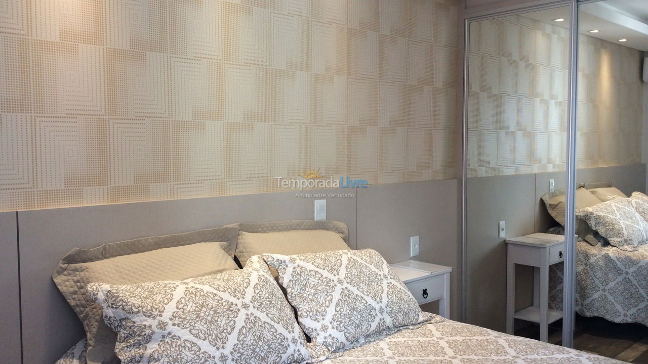 Apartment for vacation rental in Balneário Camboriú (Centro)