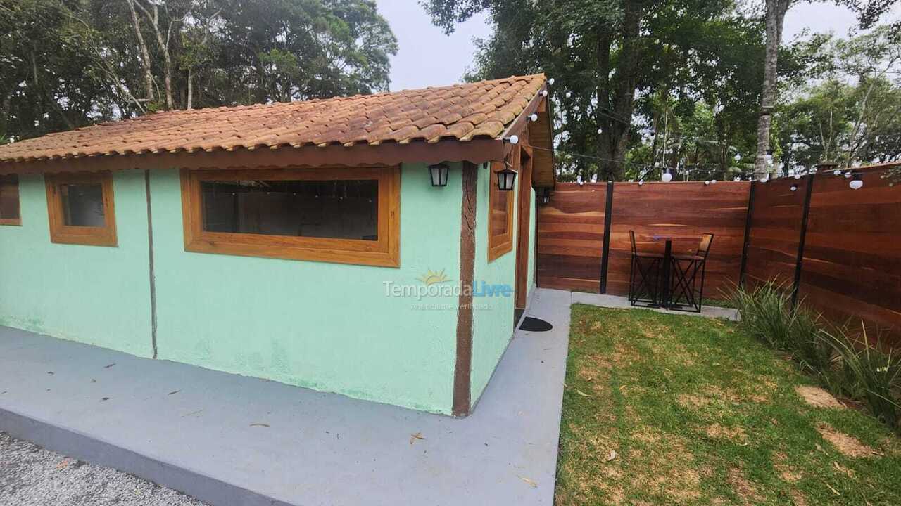 Casa para aluguel de temporada em Itapecerica da Serra (Potuverá)