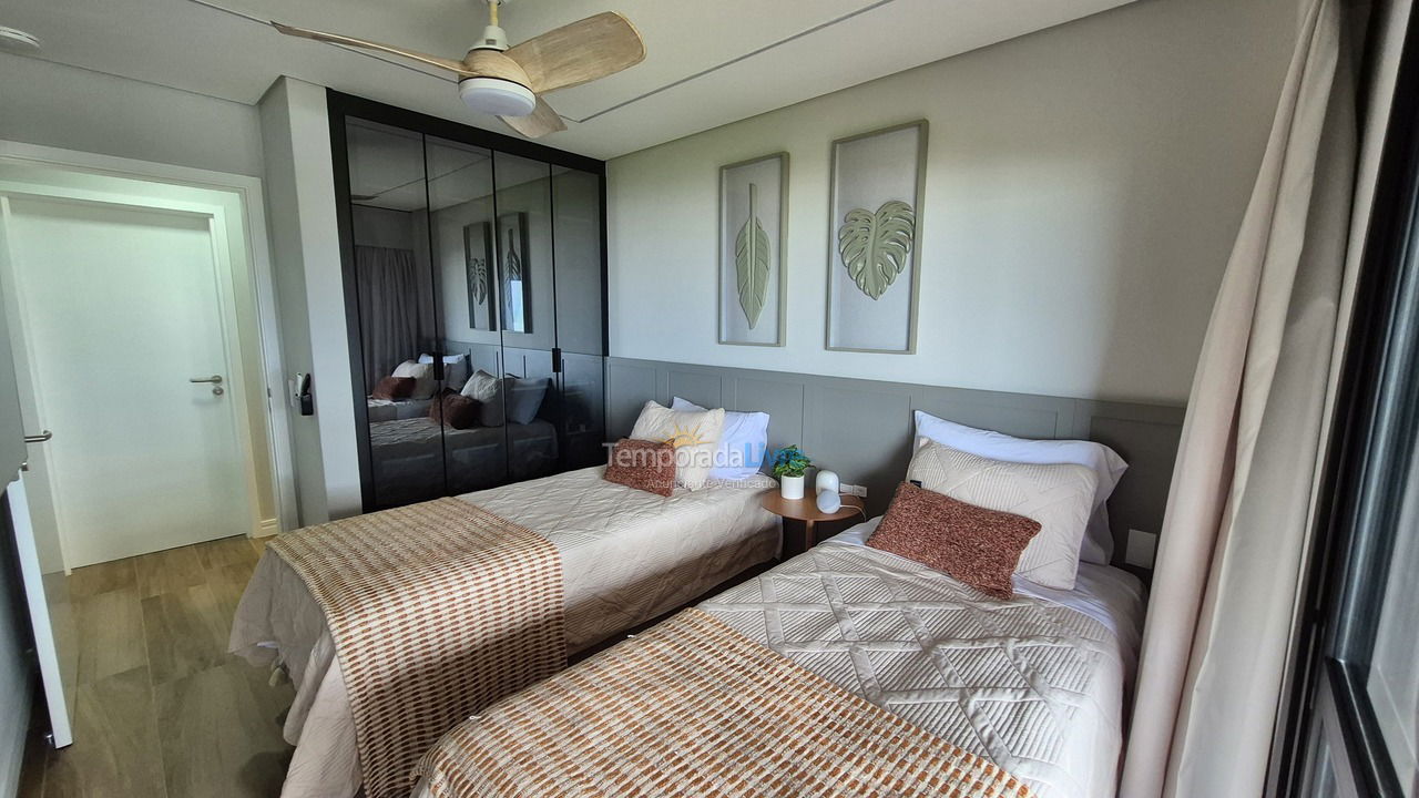Apartamento para alquiler de vacaciones em Florianopolis (Praia dos Ingleses)