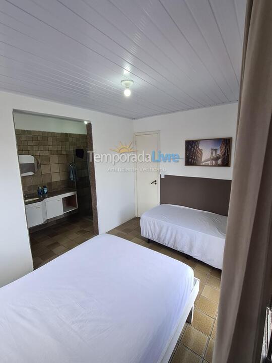 Apartamento para aluguel de temporada em Guarujá (Enseada)