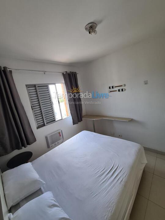Apartamento para aluguel de temporada em Guarujá (Enseada)