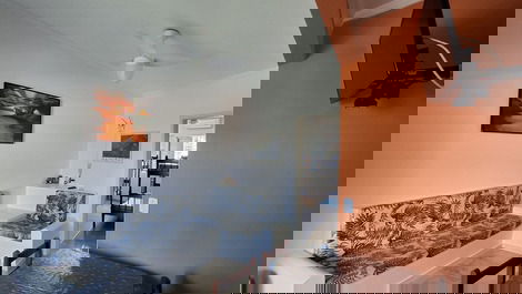 Apartamento en Playa Toninhas, Condominio Riviera Azul