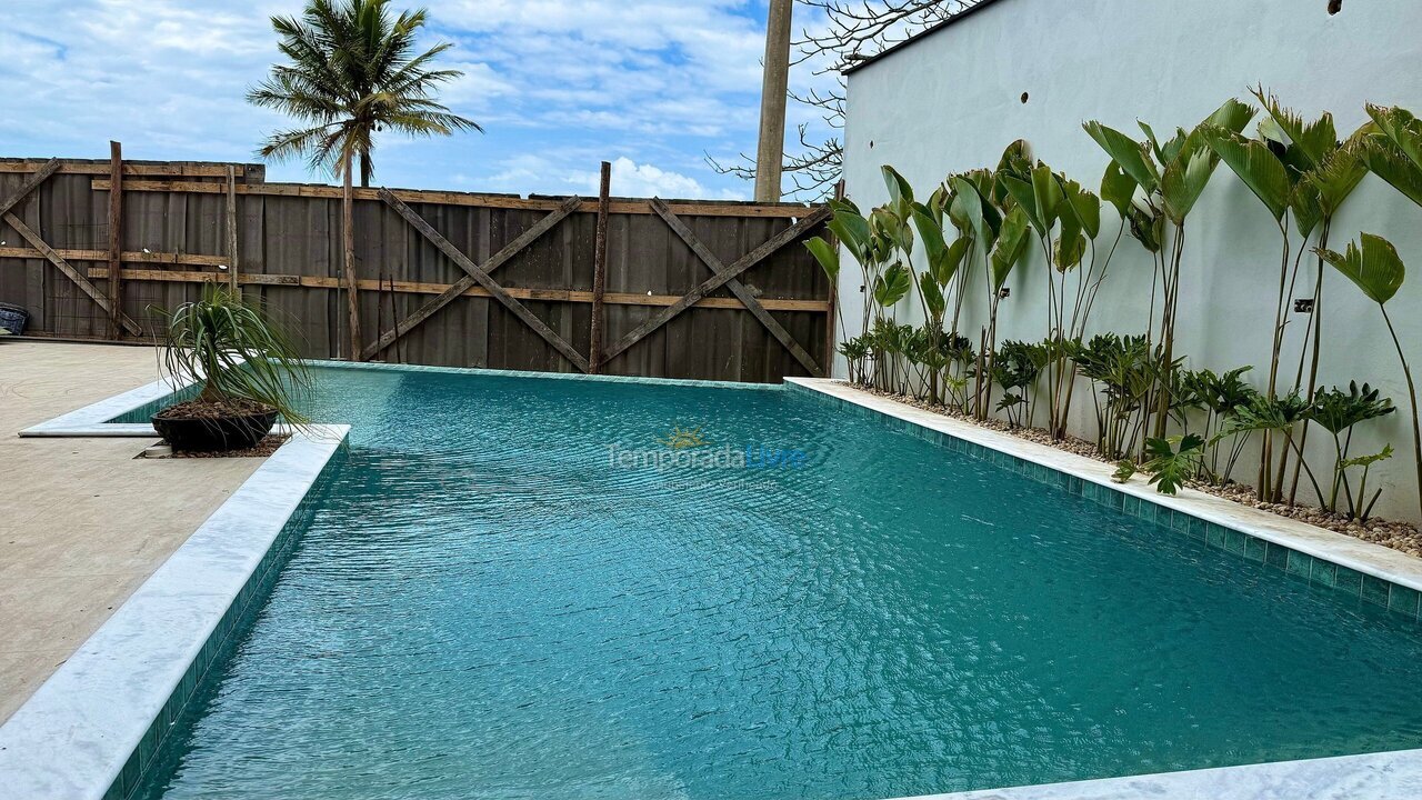 Apartamento para aluguel de temporada em Itanhaém (Santa Terezinha)