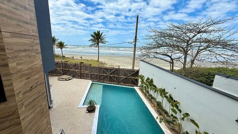 Acqua Premium - Suíte com vista panorâmica para o mar e banheira
