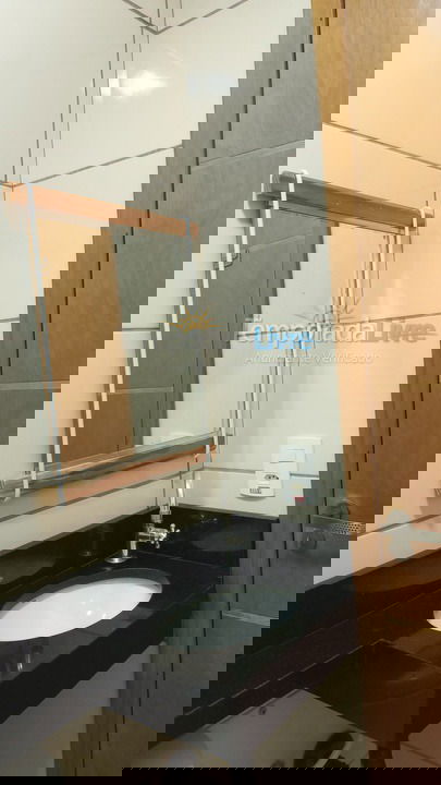 Apartamento para aluguel de temporada em Ubatuba (Maranduba)