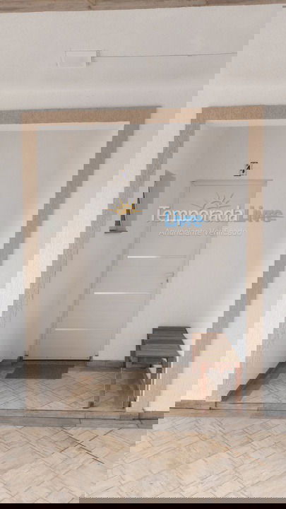 Apartamento para aluguel de temporada em Ubatuba (Maranduba)